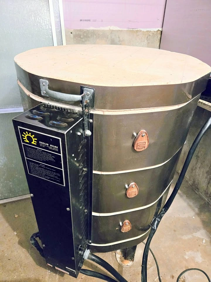 Euclid Top Loading Ceramics Kiln