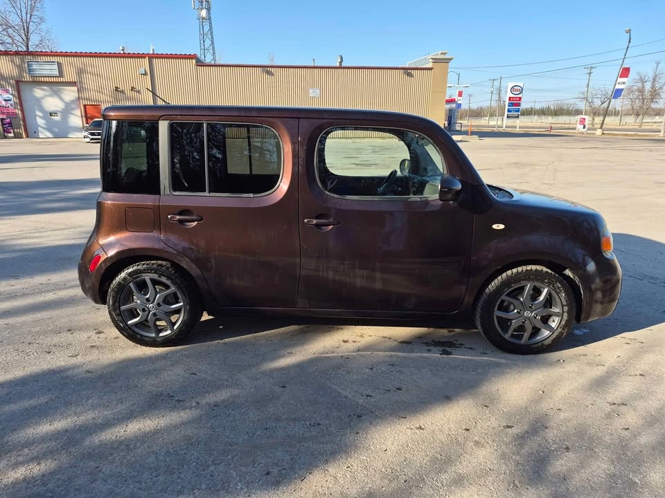 2009 Nissan Cube 6 Speed Standard - Low KMS, Fresh Safety - photo 4