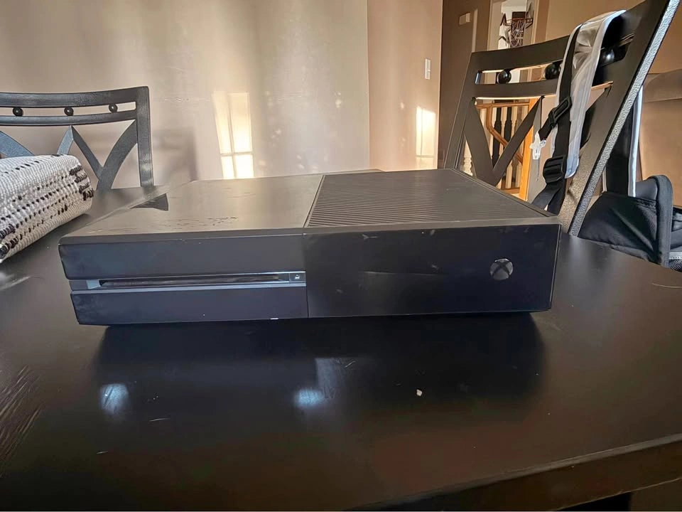 Xbox One - Original Console