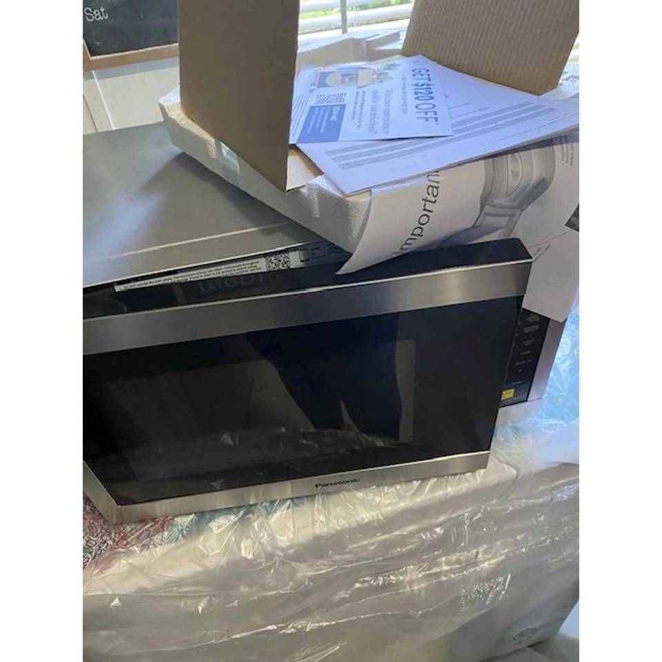 Panasonic 1.3 Cu. ft. Countertop Microwave (1100W) - photo 3