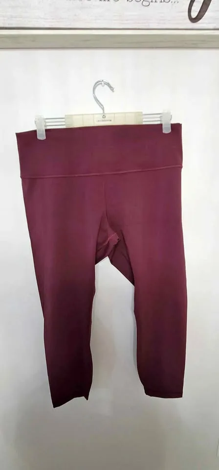NEW Women's Lululemon Wunder Under High-Rise Tight 25" Size 16 thumbnail