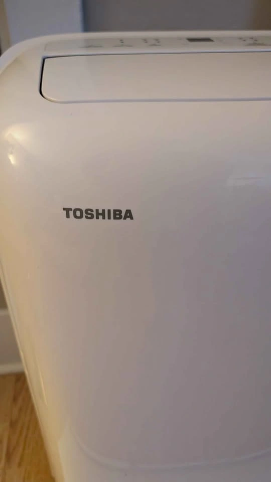 Toshiba 3-in-1 Portable Air Conditioner - 8000 BTU - photo 4