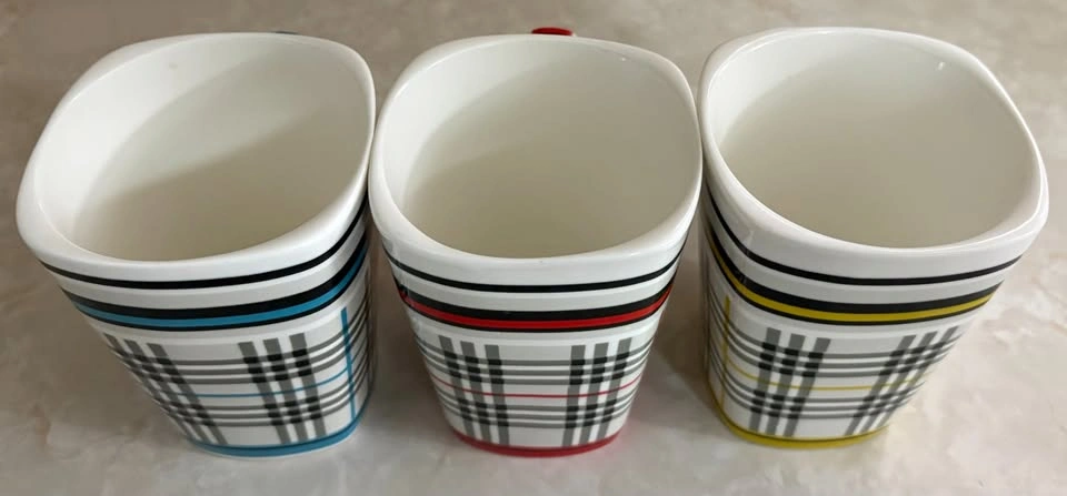 3 Coffee Mugs - photo 3