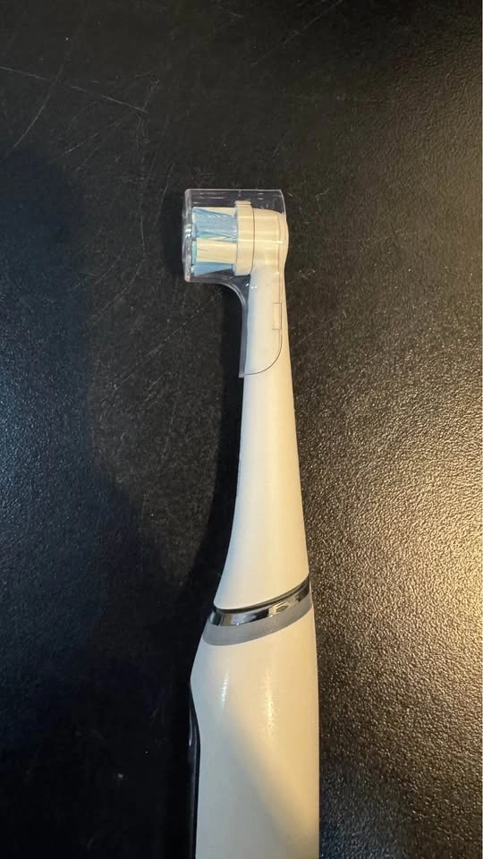 Oral B io series toothbrush head cap - photo 2