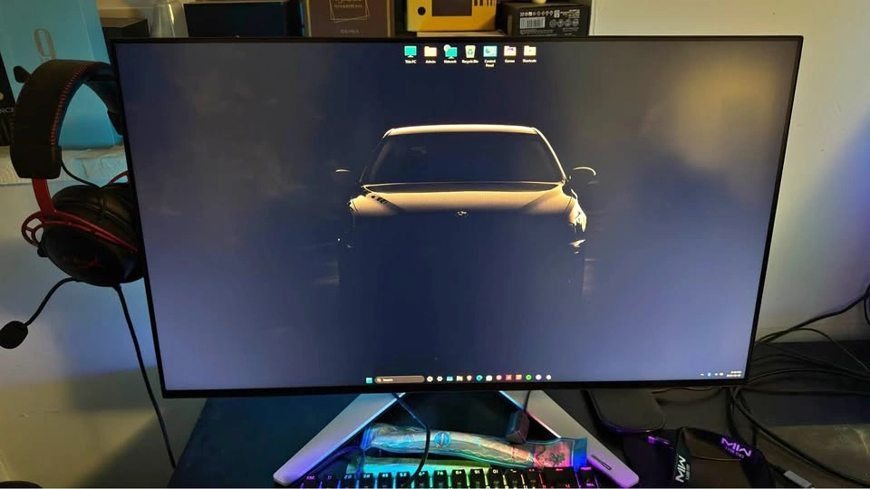 Alienware 27" QHD 1440p Gaming Monitor (AW2723DF)