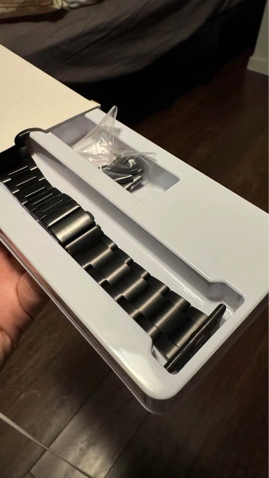 Apple Watch 40mm Stainless Steel - photo 2