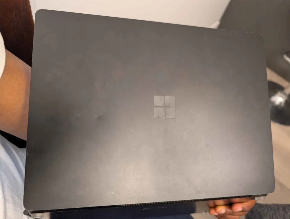 Microsoft Surface Laptop 4 i7 16GB RAM 256GB SSD - photo 2