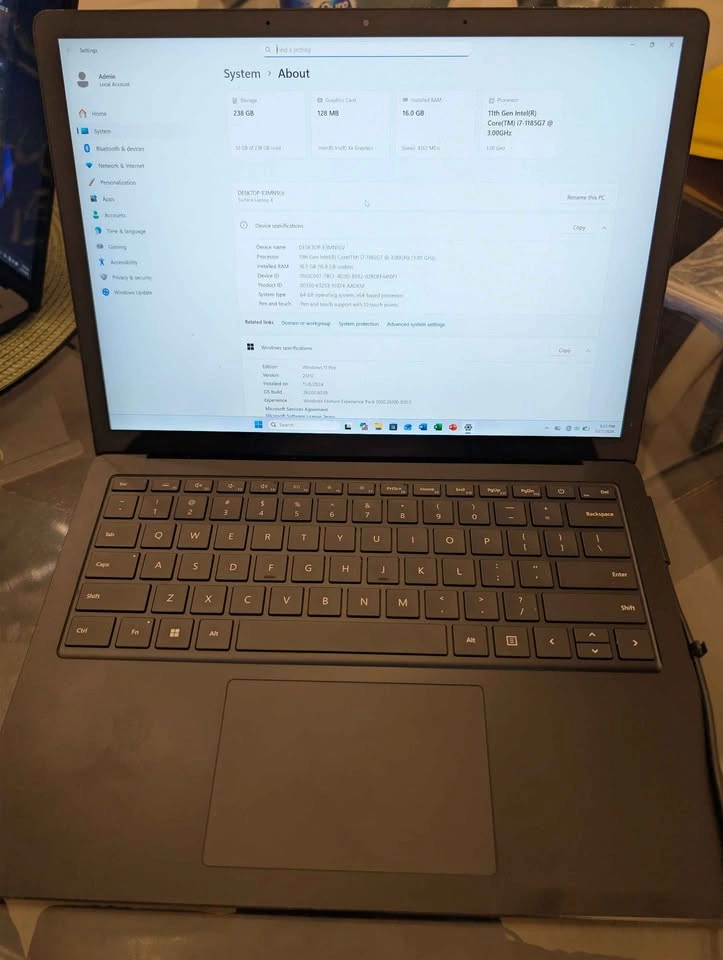 Microsoft Surface Laptop 4 i7 16GB RAM 256GB SSD - photo 3