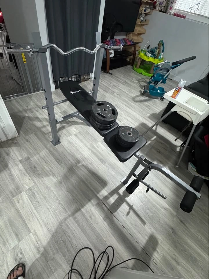 Soozier Weight Bench with EZ Curl Bar and Plates - photo 2