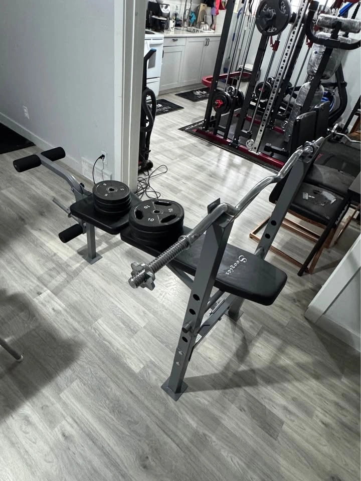 Soozier Weight Bench with EZ Curl Bar and Plates - photo 3
