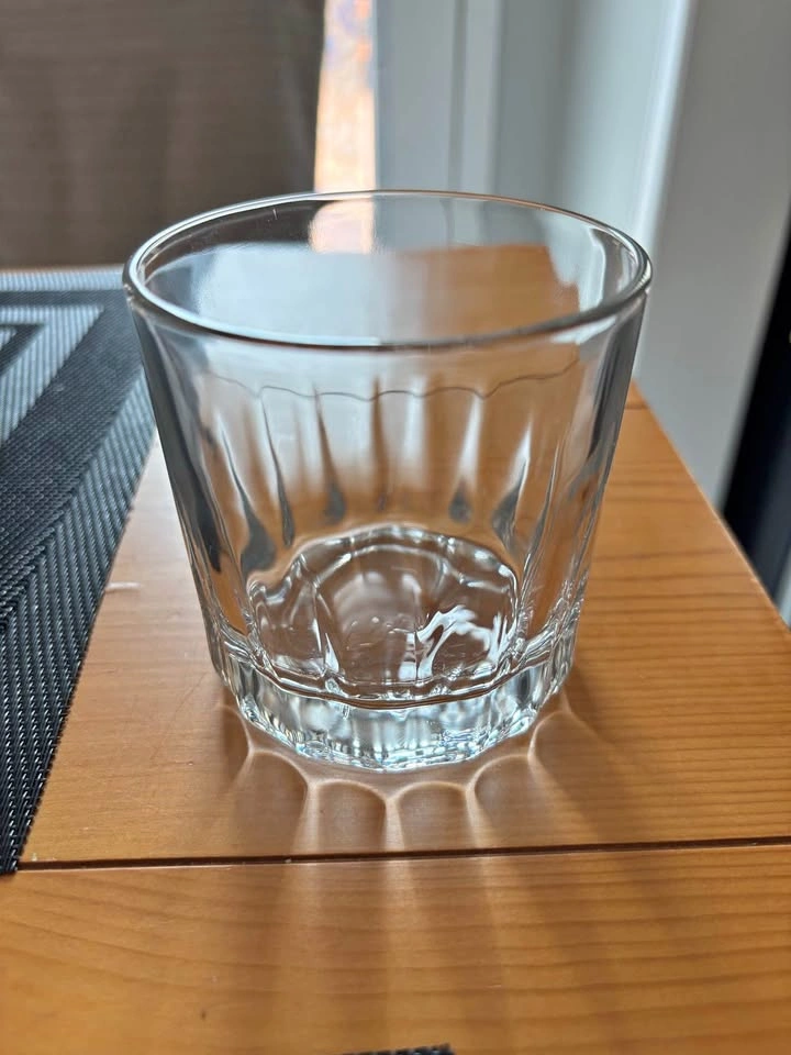 Glass cups - Set of 6