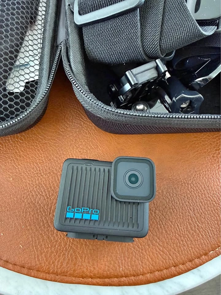 Go Pro Hero and Accessories Kit