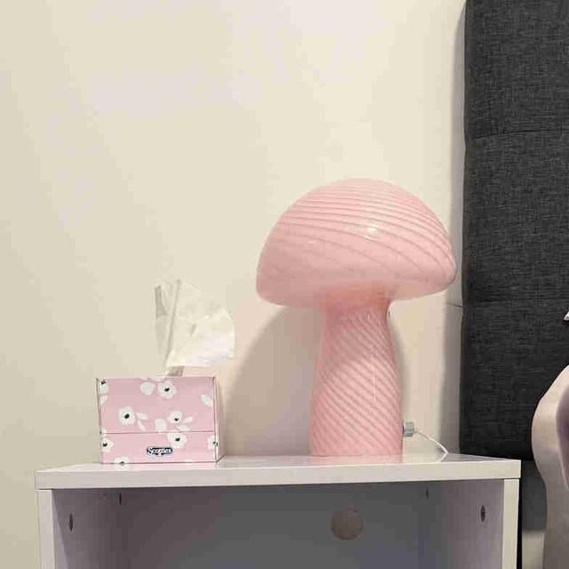 pink glass table lamp