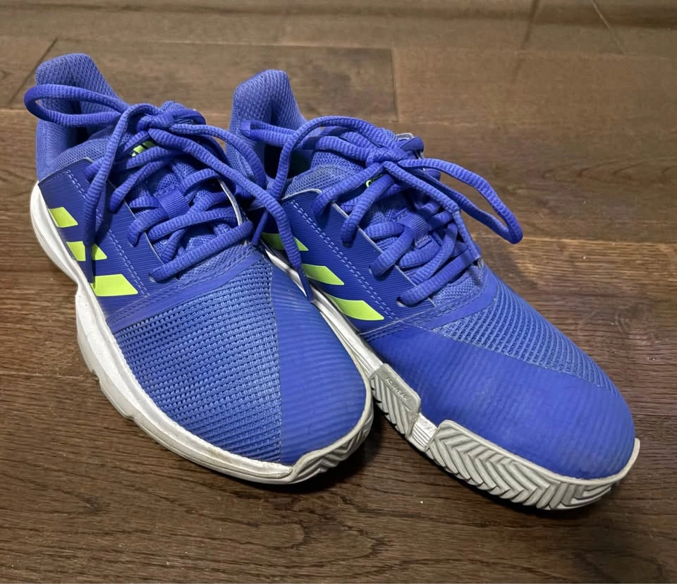 Adidas shoes Size 2 1/2 (US) - photo 4
