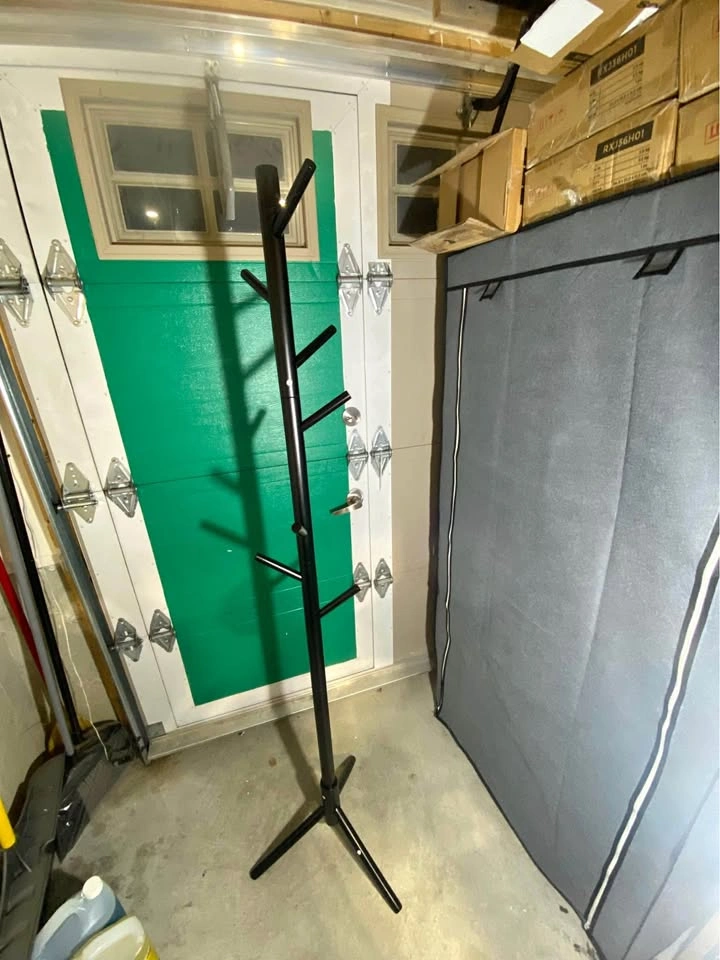VASAGLE Solid Wood Tree Coat Rack - BRAND NEW UNASSEMBLED