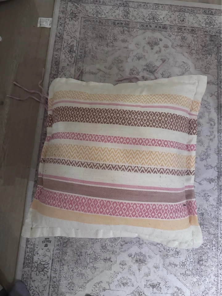Indoor/Outdoor Patio Pillows - photo 2