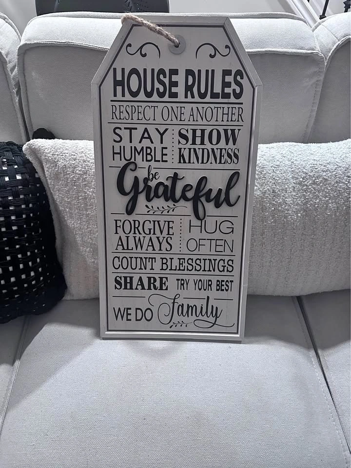 Farmhouse House Rules Sign