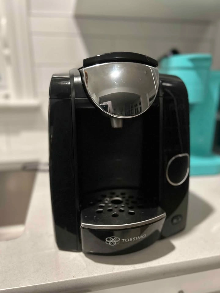 Tassimo Coffee Machine - photo 3