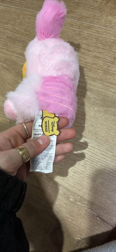Miniso Blind Box Bag Charms - photo 2