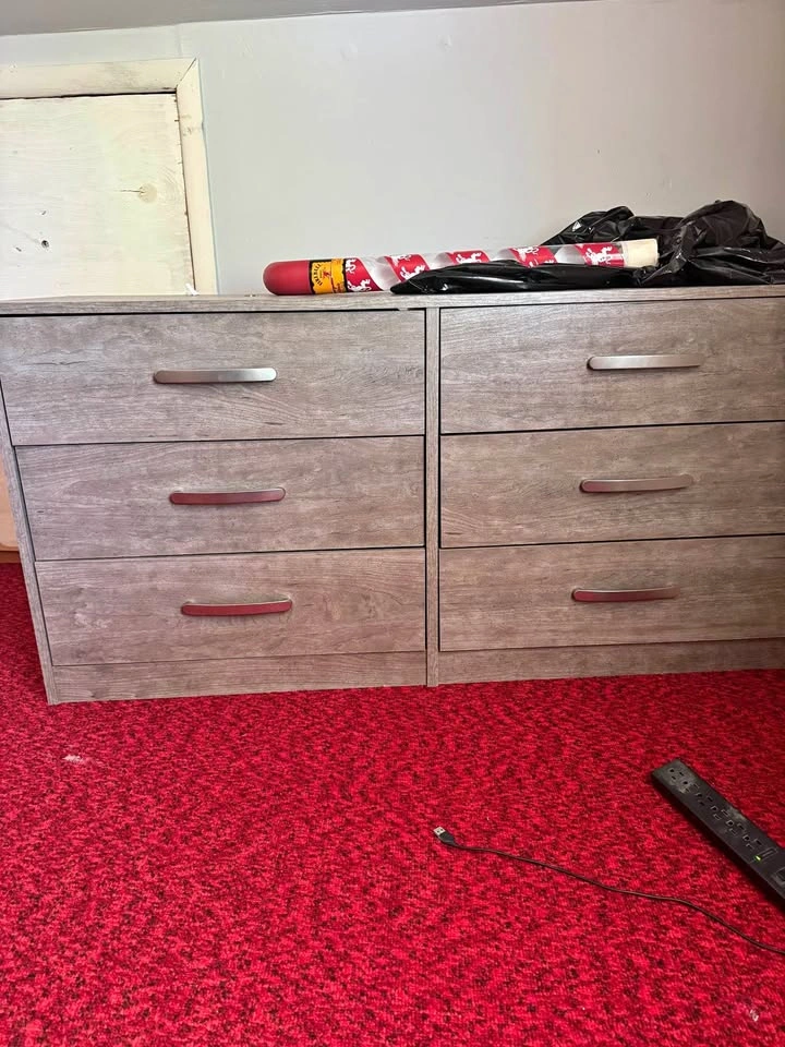 Ashley Furniture 6-Drawer Dresser (Need Gone Urgently)