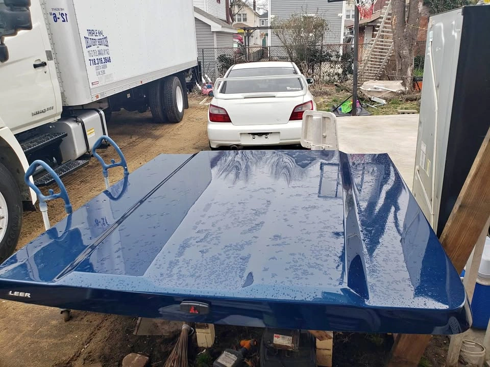2017 Chevy Silverado 1500 LEER Truck Bed Cover - Blue