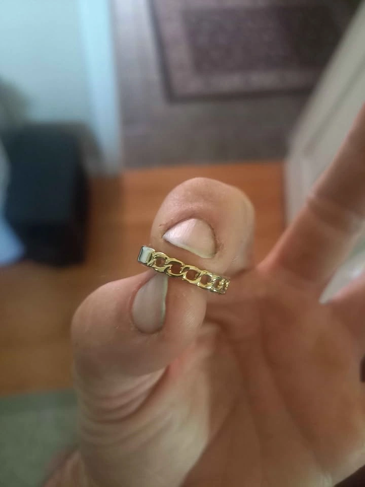 Avon Costume Ring Size 8 - photo 4