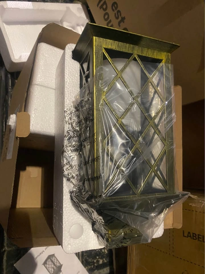 Brand new free delivery OxyLED Solar Garden Lantern L23023 - photo 2