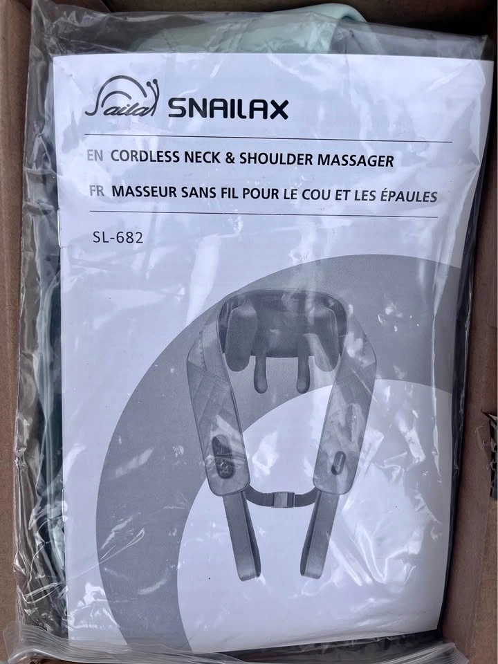 Snailax Shiatsu Neck Massager with Heat