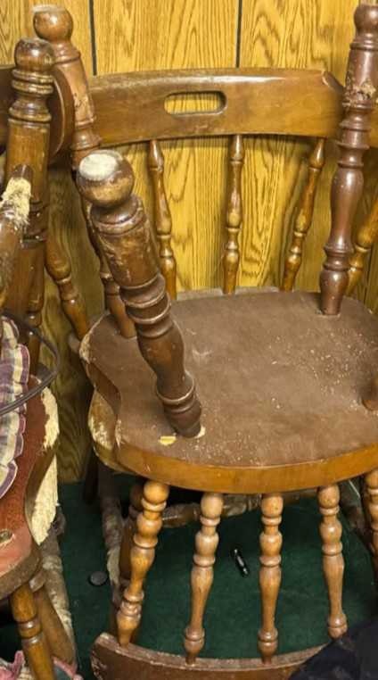 8 antique cozy dining chairs - photo 4