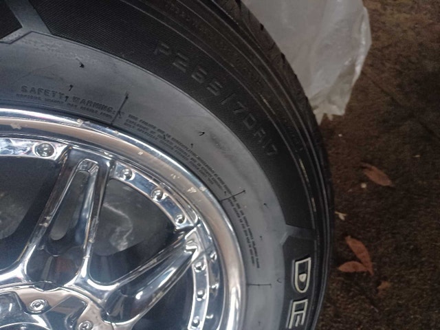 P265/70R17 Set of 4 Tires with Chrome Rims - photo 3