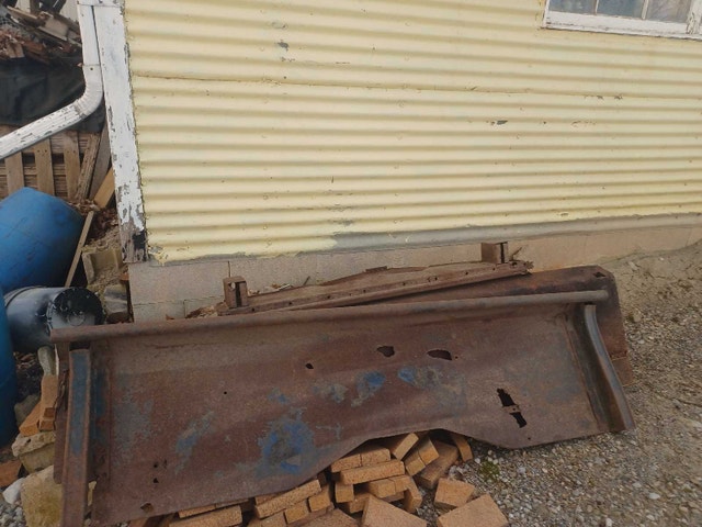 1947 Classic Chevrolet Truck Parts Bundle - photo 2