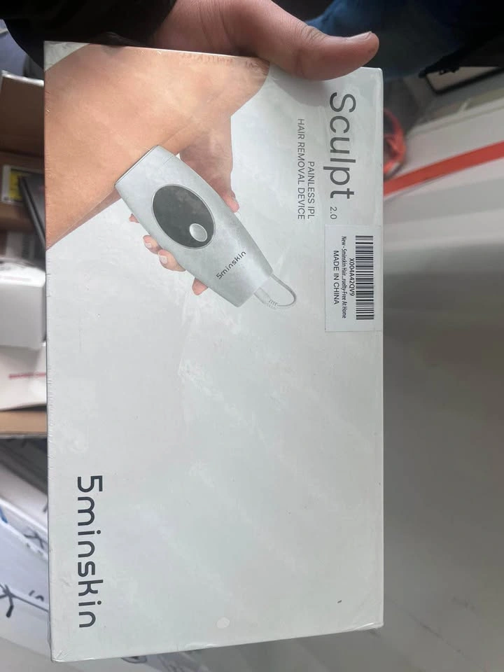 Brand new The Sculpt 2.0™ #1 Pain-Free At-Home Laser Hair Remova - photo 3