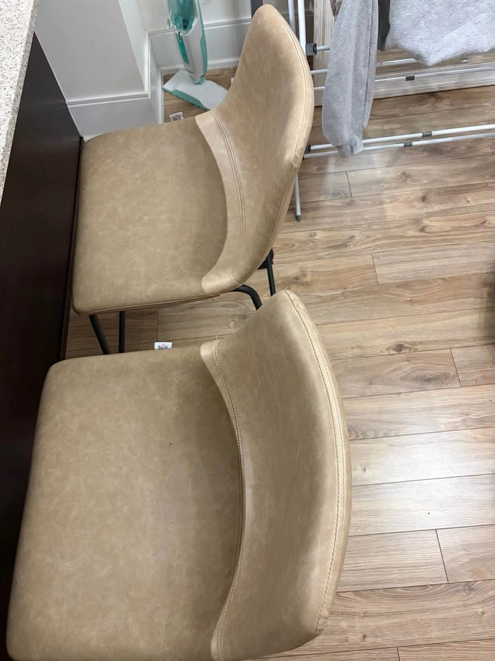 Beige Counter Height Bar Stools Set of 2 - photo 2