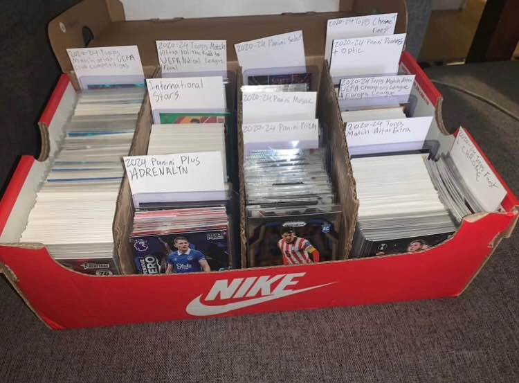 Soccer Card Lot - photo 2