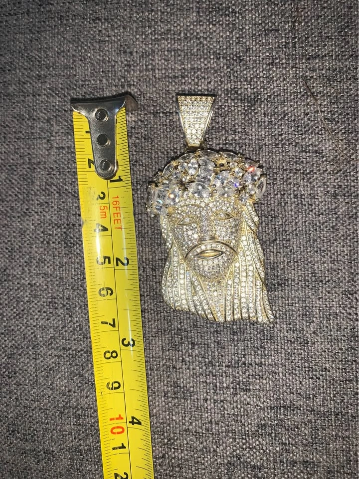 Jesus piece pendant - photo 2