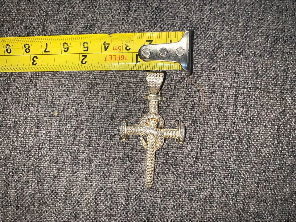 Cross pendant - photo 2
