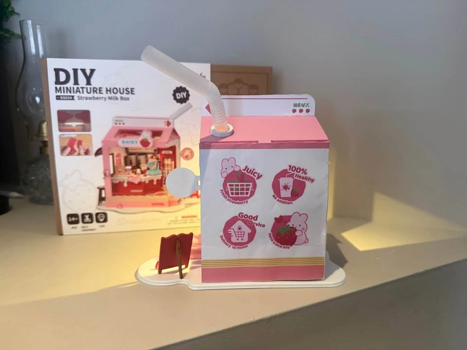 Rolife DIY Miniature House Strawberry Milk Box - photo 4