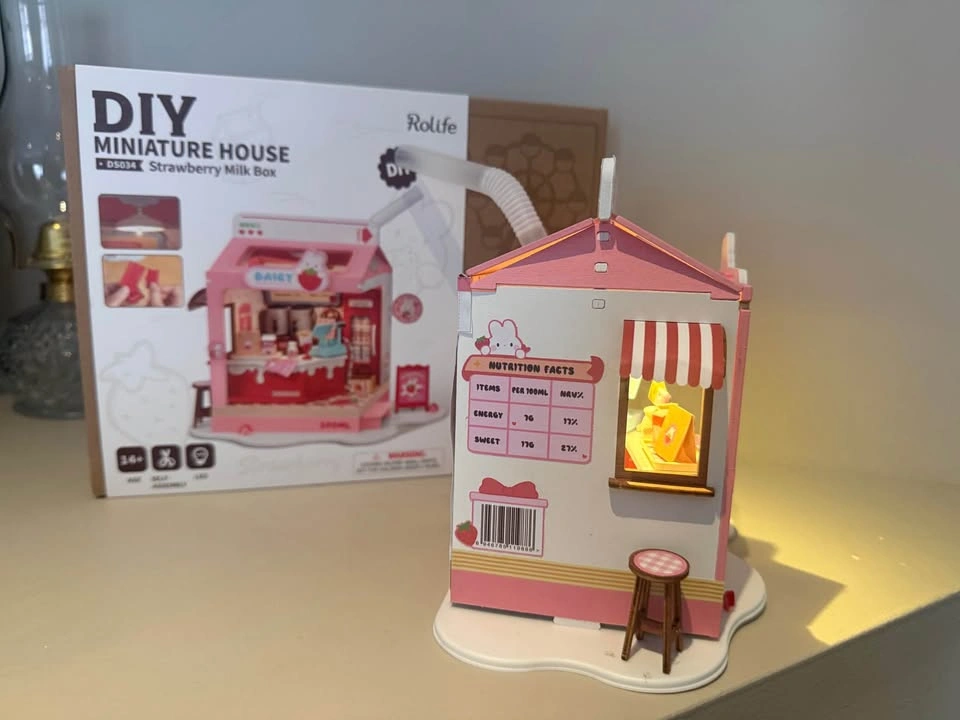 Rolife DIY Miniature House Strawberry Milk Box - photo 5