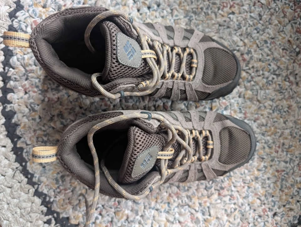 Men's Size 8 Columbia Hiking Boots - photo 4