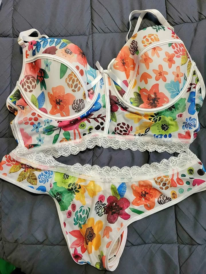 Women's Two Piece Thong Set