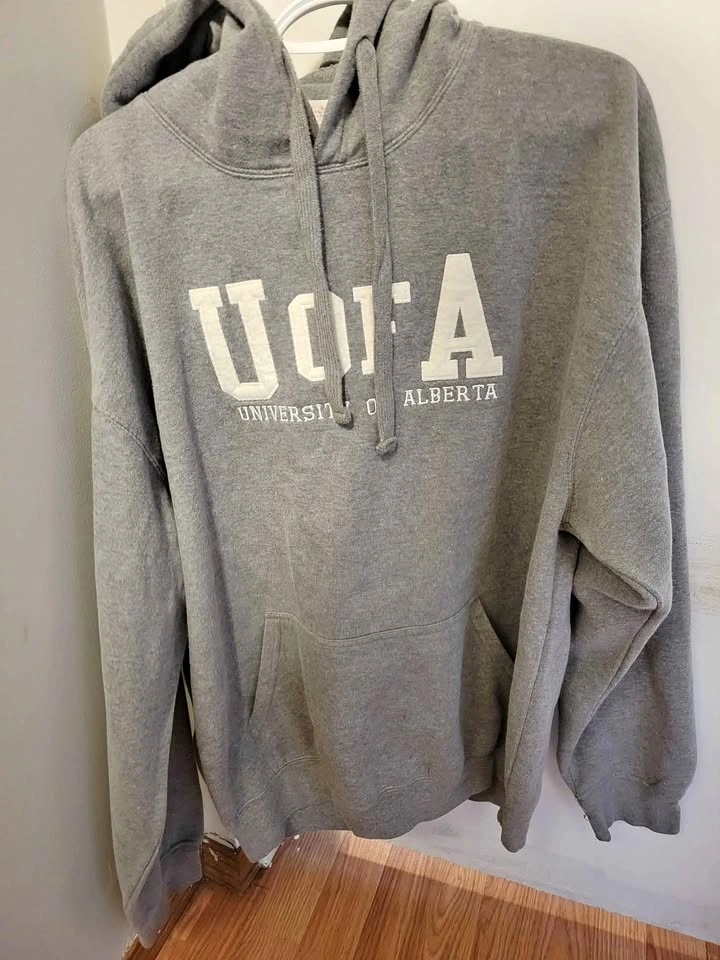 University of Alberta XL Hoodie