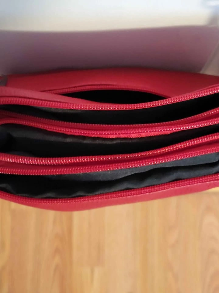 Red Leather Purse - photo 2