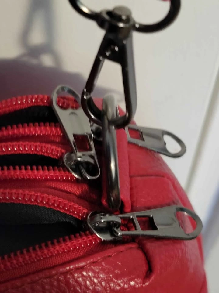 Red Leather Purse - photo 3