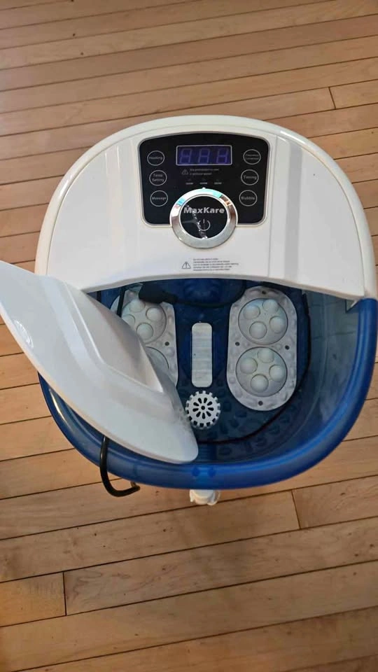 MaxKare Heated Foot Spa Massager - Excellent Condition