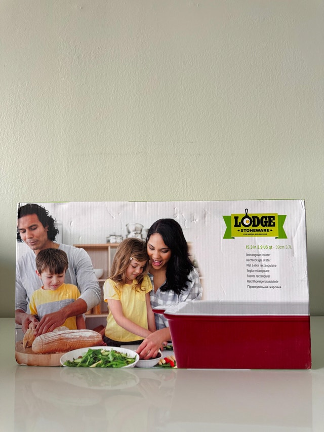 Lodge Stoneware Rectangular Roaster