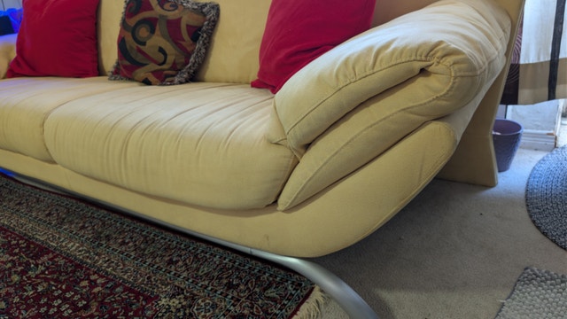 Yellow Sofa for Sale - photo 3