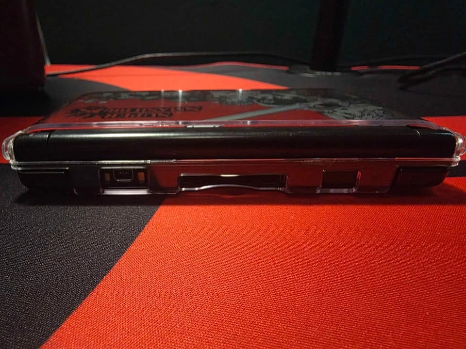 3DS XL Smash Bros Edition - photo 4