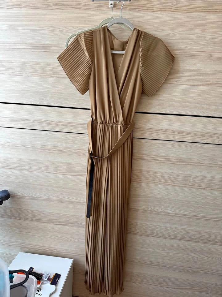Lamiar Emilia’s Jumpsuit
