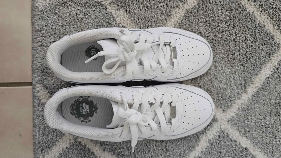 Nike Air Force 1 White - Size 5.5Y - photo 2