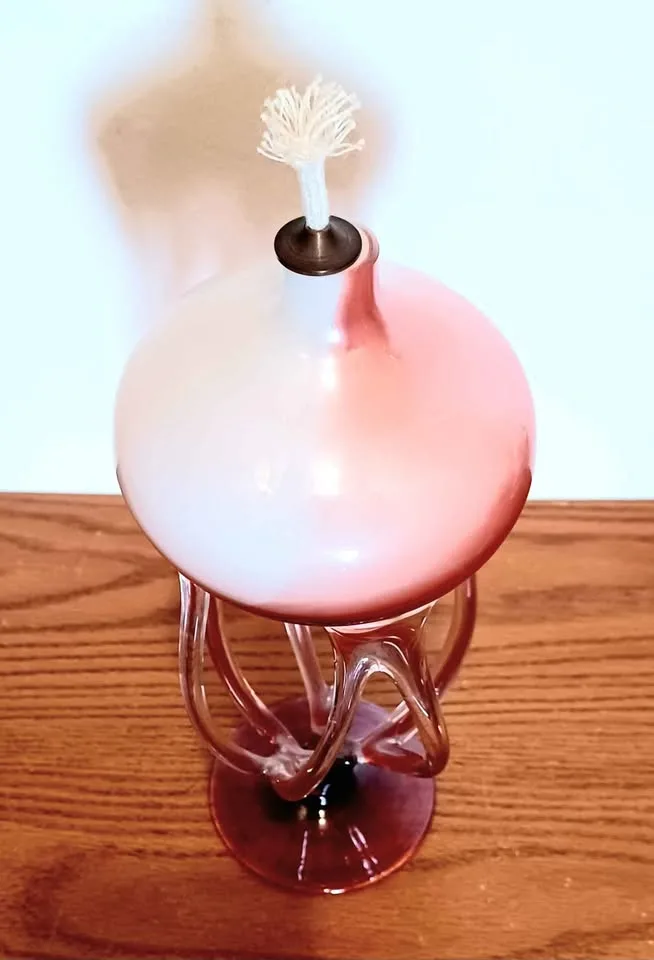 Vtg.Tall Hand Blown Jozefina Krosno Jellyfish Oil Lamp image indicator(3)